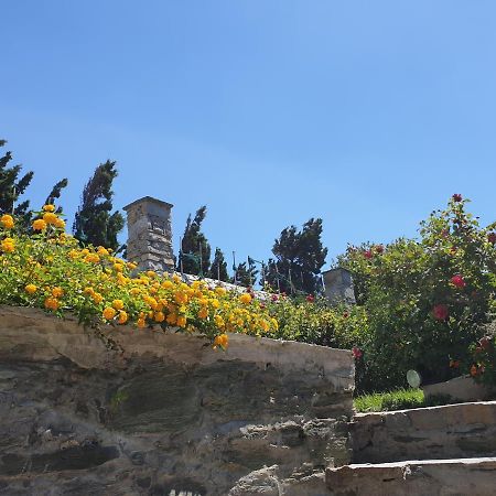 Parathyro Sto Aigaio 1 Tinos Exterior foto