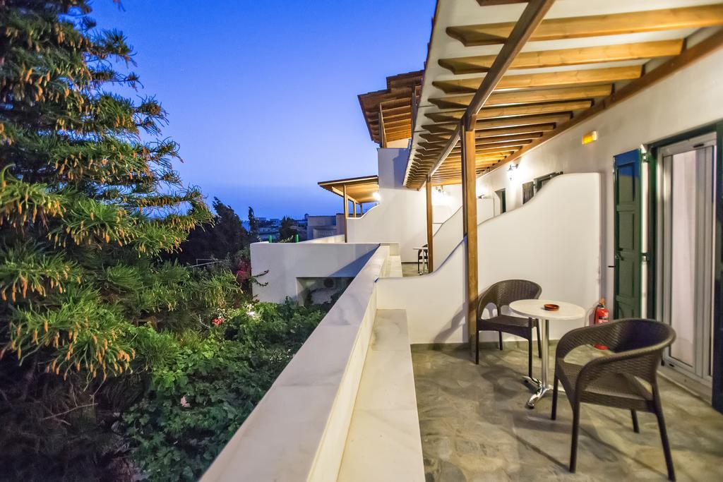 Parathyro Sto Aigaio 1 Tinos Exterior foto