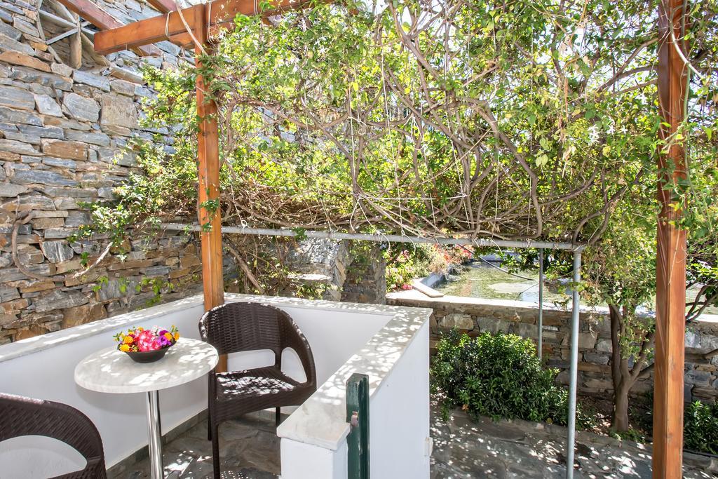 Parathyro Sto Aigaio 1 Tinos Exterior foto