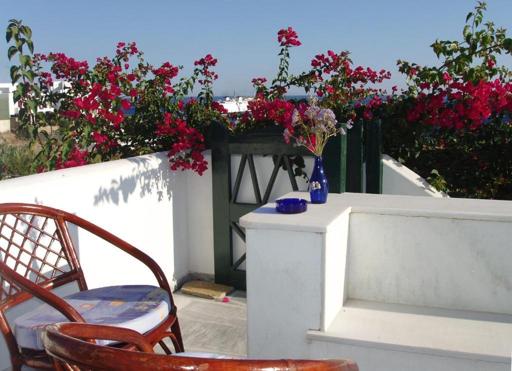 Parathyro Sto Aigaio 1 Tinos Quarto foto
