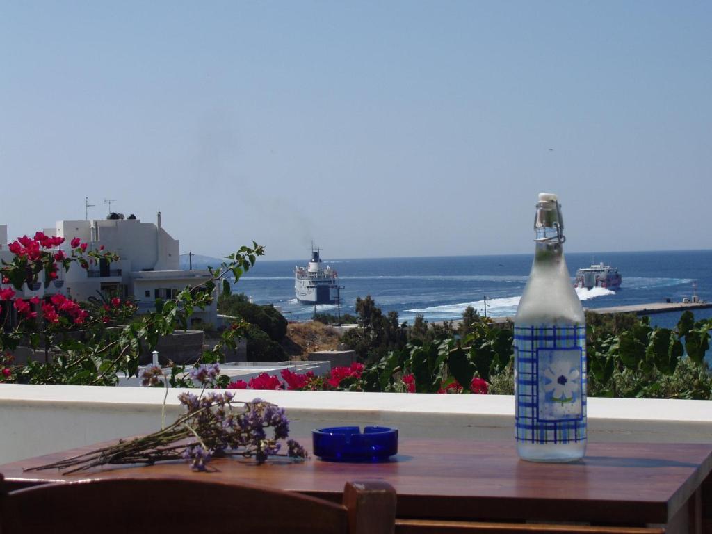 Parathyro Sto Aigaio 1 Tinos Exterior foto